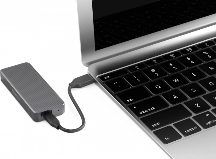 Velocità fino a 20 Gb/s per trasferimenti fulminei