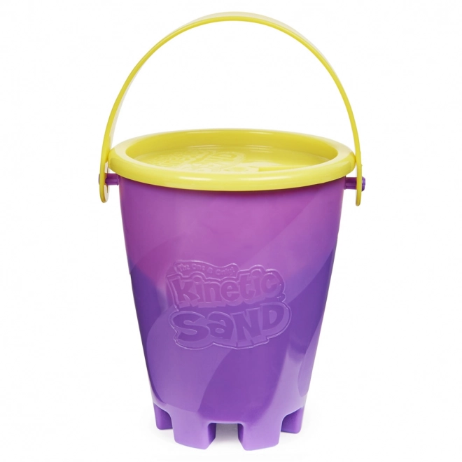 Kinetic Sand Small Bucket with Liquid Sand