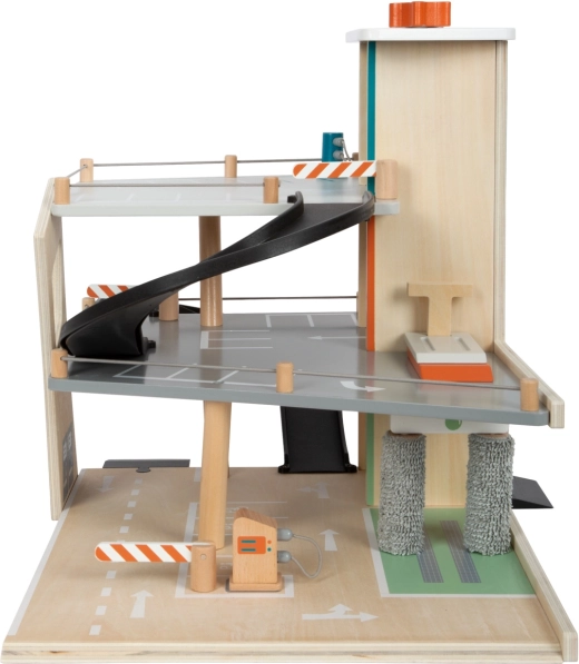 Durable wooden construction for long-lasting play