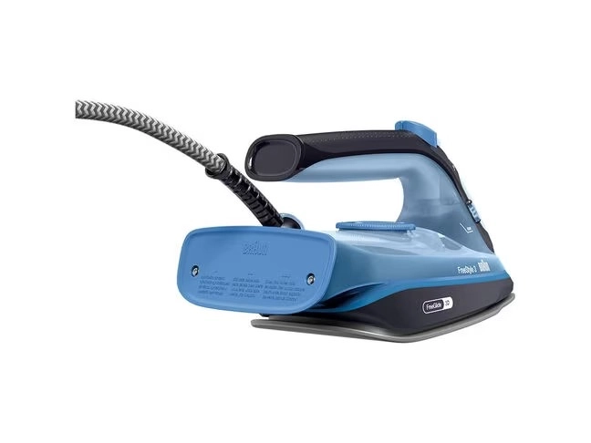 Steam Iron with FreeGlide 3D Technology