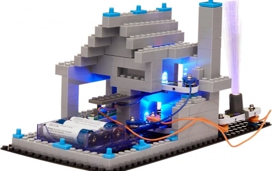 Simple circuits with light effects