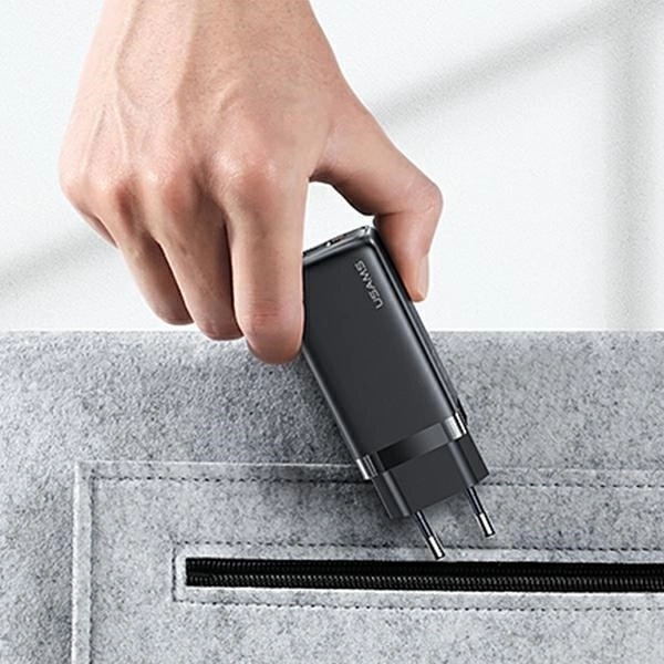 Fast Charging USB/USB-C Power Adapter