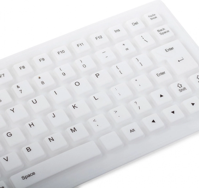 Quiet typing and easy cleaning