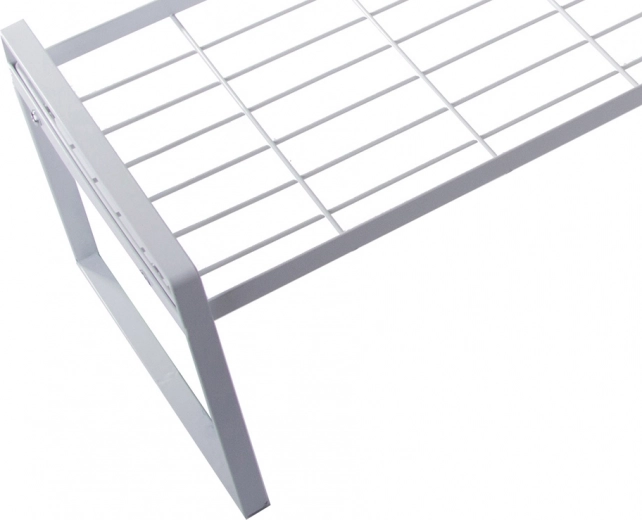 Stable metal construction