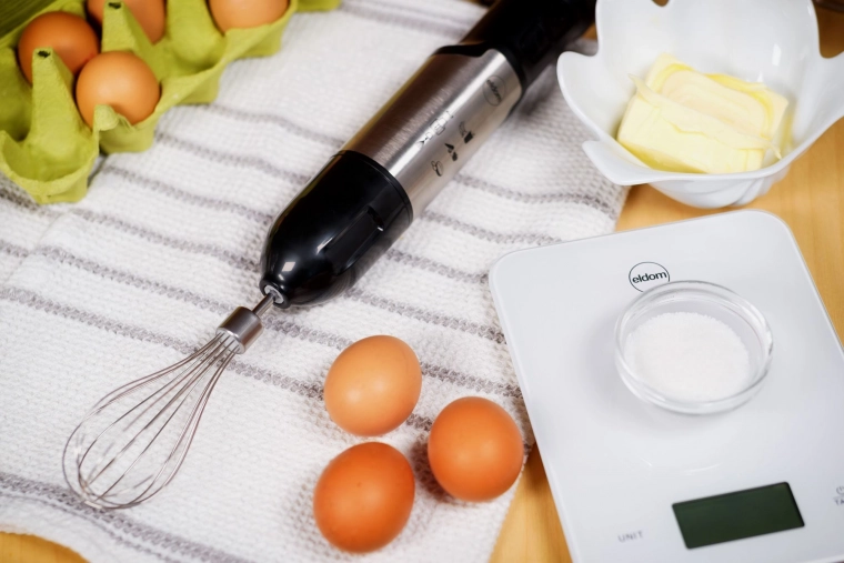 Frusta e bicchiere da 700 ml