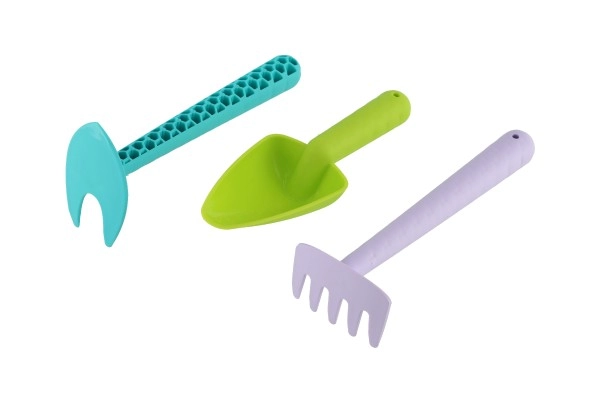 Outils en plastique coloré