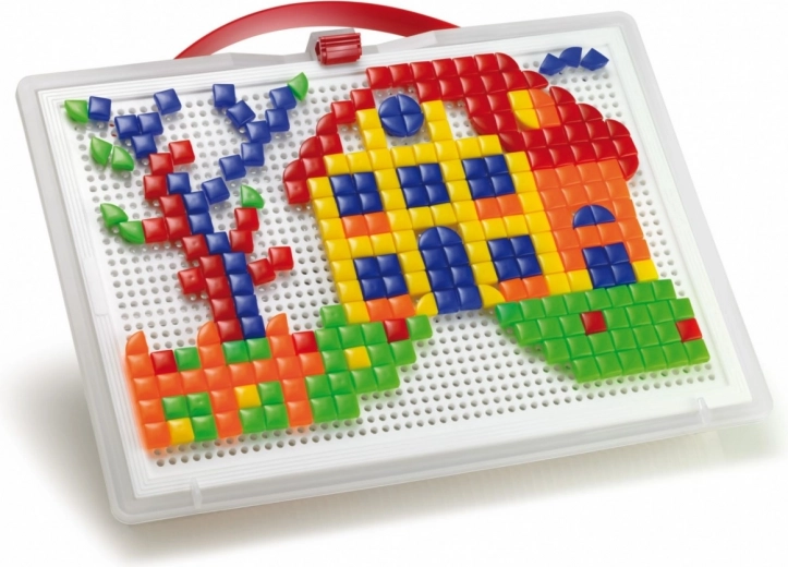 300 colorful pieces – shapes for endless patterns