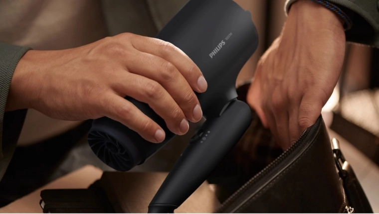 Kompaktna in potovalna zasnova