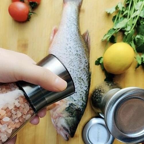 Manual Spice Grinder Set