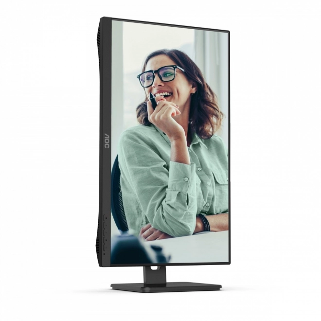 27-inch IPS Monitor with USB-C and Pivot