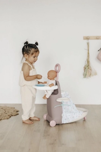 Praktické poličky a doplňky