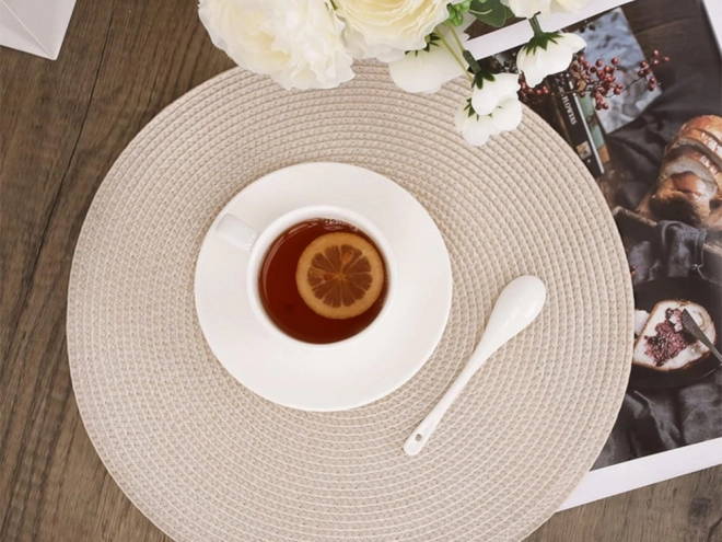 Round Woven Placemats Cream