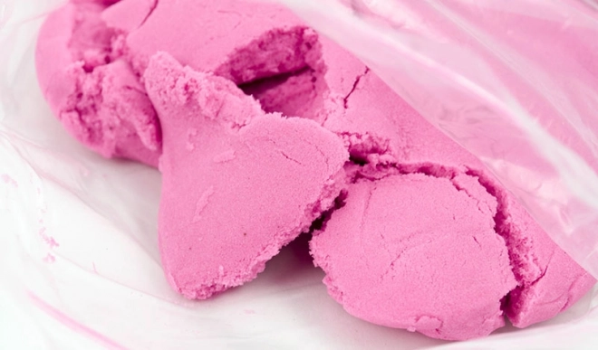 Green Kinetic Sand 1kg Bag – Pink