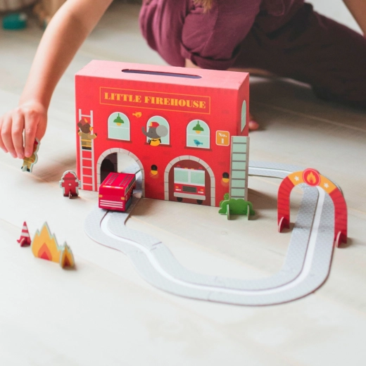 Double-sided firehouse and easy assembly