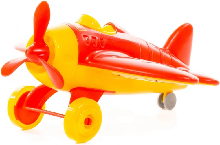 Spinning propeller for realistic play