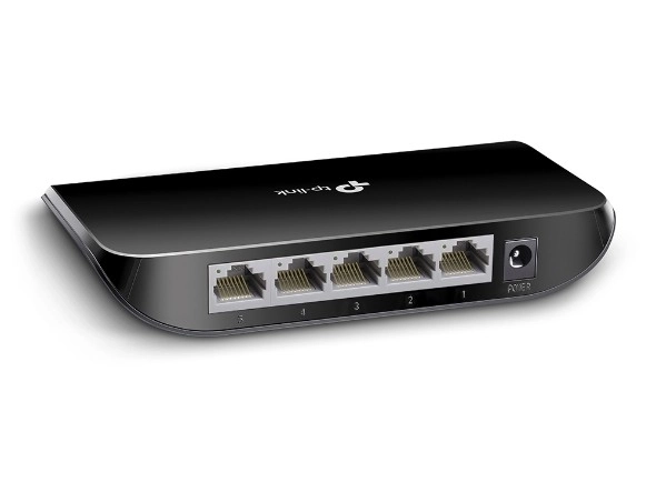 5x Gigabites Ethernet