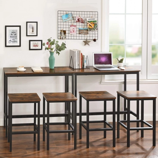 Comfort for 4 and smart use of space