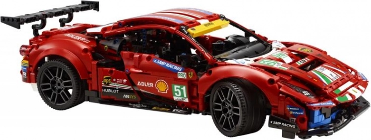 Iconic FERRARI racing design