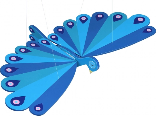 Movable wings for a lifelike effect