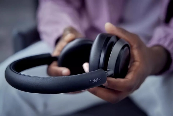 Philips Fidelio kabellose Over-Ear-Kopfhörer