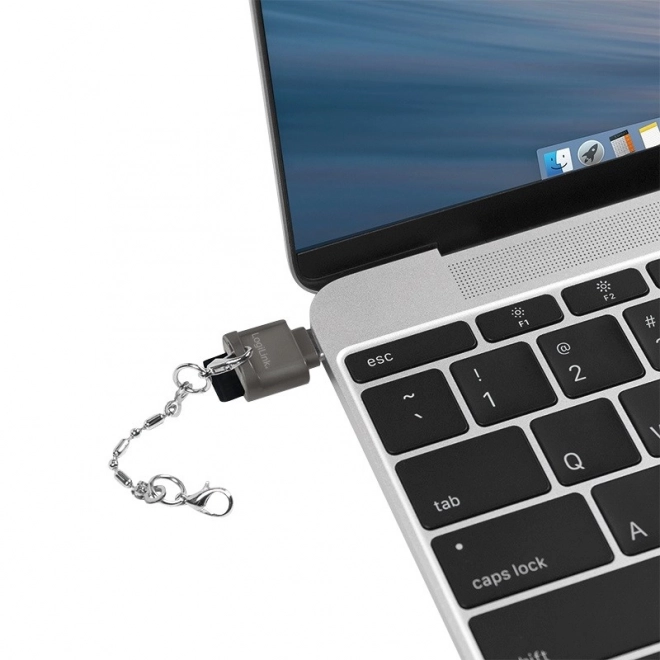 MicroSD Card Reader USB-C on Keychain