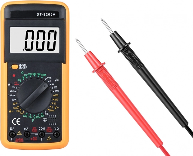 Széles mérési funkciók, kapacitás és hFE mérés