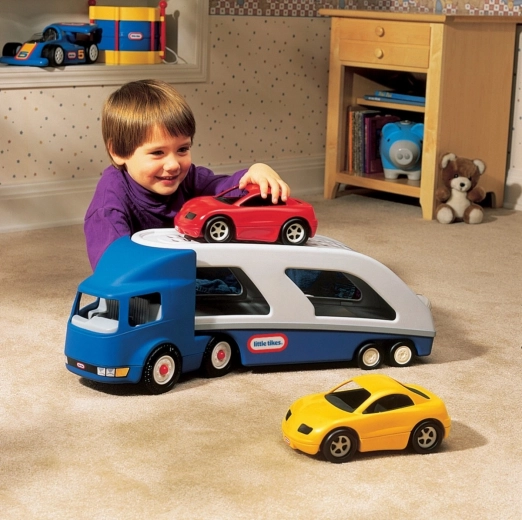 Podporuje fantazii a motoriku