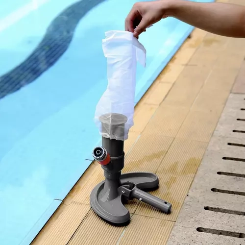 Water-Powered Pool Vacuum Cleaner