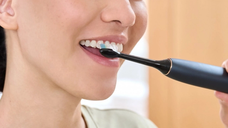 Delikatne, a jednocześnie dokładne czyszczenie soniczne