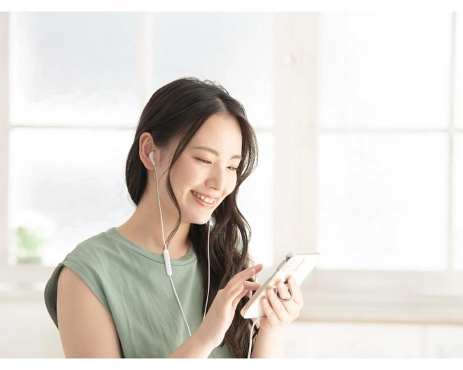 Usb-c wired earbuds with remote and mic