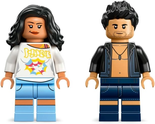Two minifigures for even more stories