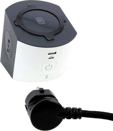 Compact cube for a clean desk
