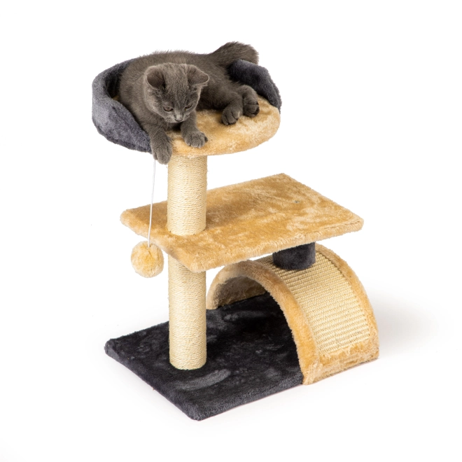 Natural materials safe for cats