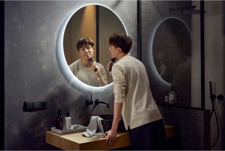 Testina flessibile a 360° per un contatto ottimale