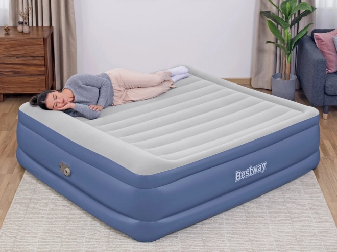 Bestway Mattress for 2 People Built-in Tritech Air Pump 203x193x56cm King 67692