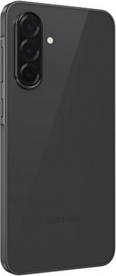 Tripla fotocamera per ogni momento