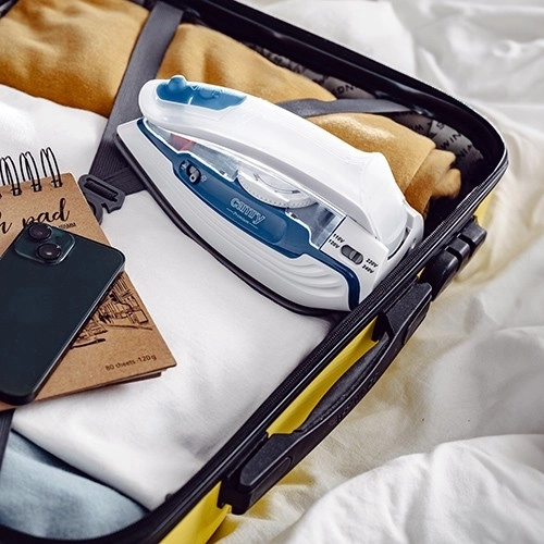 Travel steam iron
