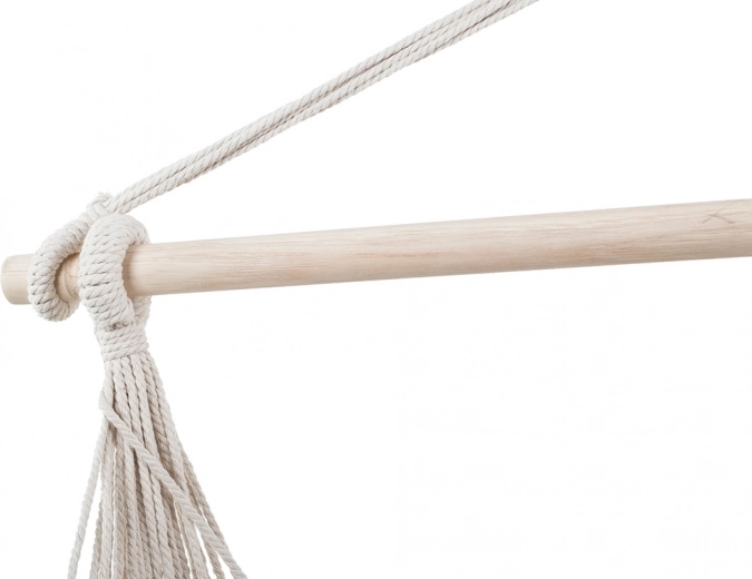 Stable wooden spreader bar