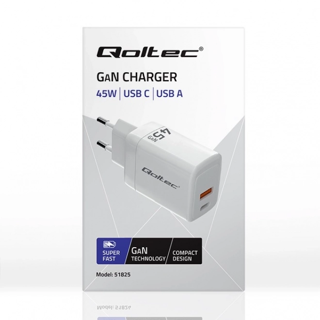 Fast GaN Wall Charger by Qoltec