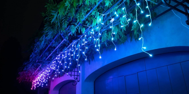 Smart Icicle Lights with 190 RGBW LED