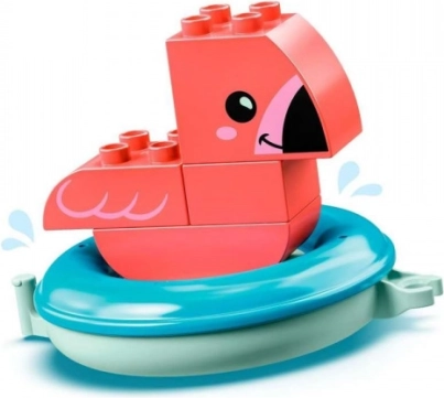 Flamingo op een zwemband