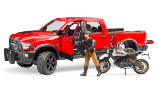 Pick‑up Ram réaliste avec portes ouvrantes