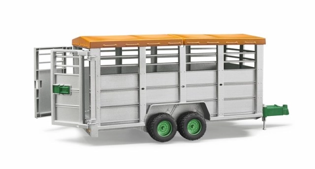 Removable roof and spacious interior