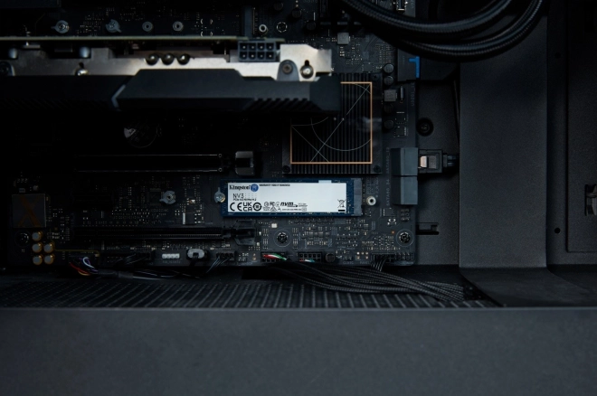 High Performance 1TB SSD NVMe PCIe 4.0