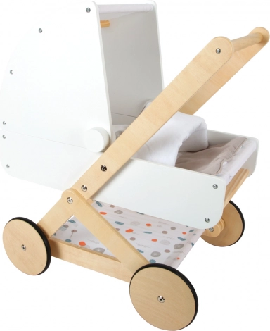 Storage space and comfy bed