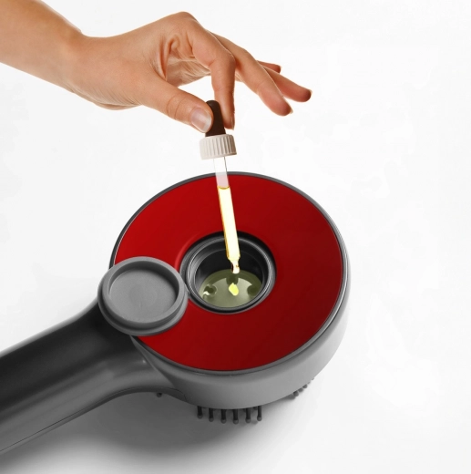 Integrirani spremnik za serum