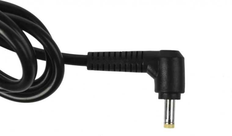 Connettore ad angolo retto pratico e facile da usare