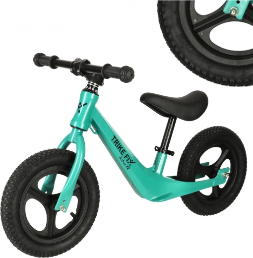 Brezvzdrževalna EVA kolesa