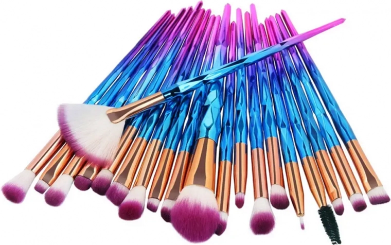 Komplet 20 kosov za celoten make-up