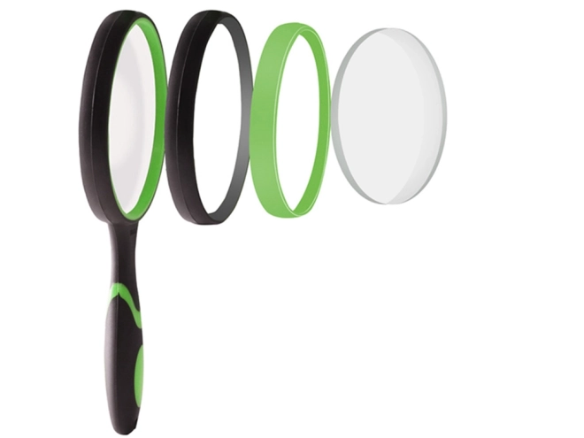 Classic magnifying glass with 50mm lens